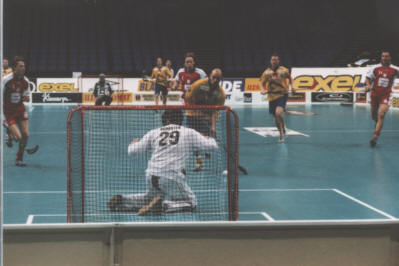 WFC2002f2b0009